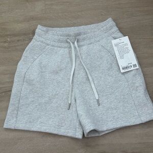 Lululemon Scuba High Rise Shorts 5” in Grey